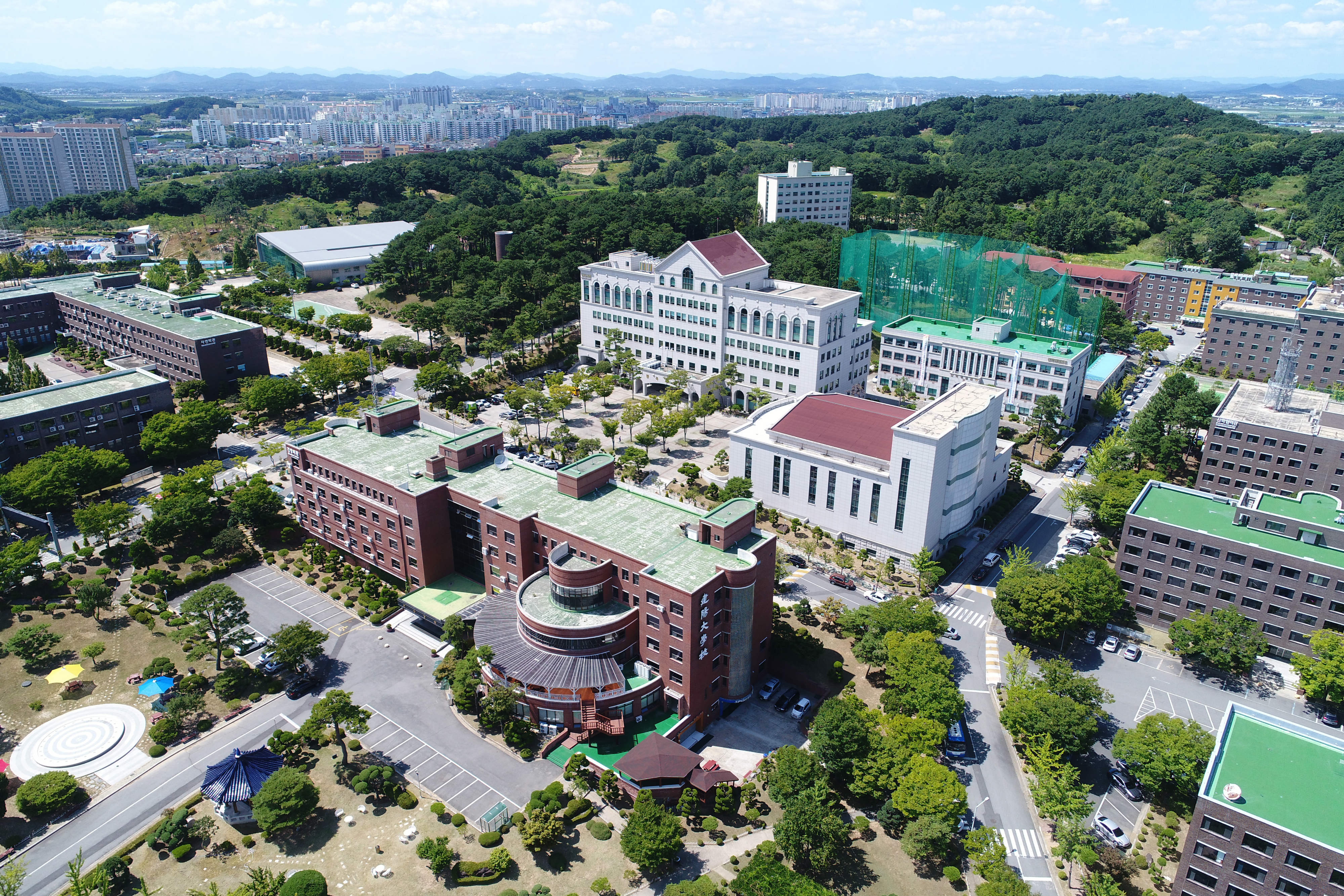 “학생성과로 말하는 건양대” 학과 설립 5년만에 취업자 22명 전원 조기취업 달성