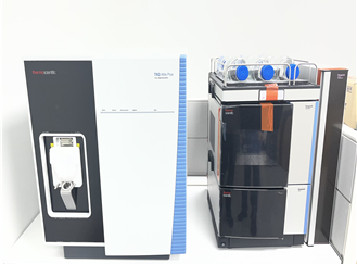 액체크로마토그래피 삼중사중극자질량분석기